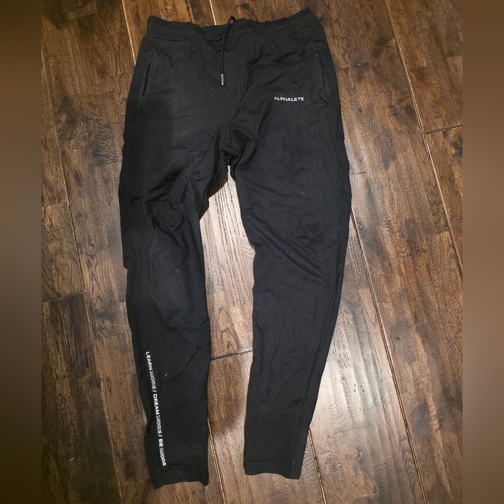Alphalete Joggers